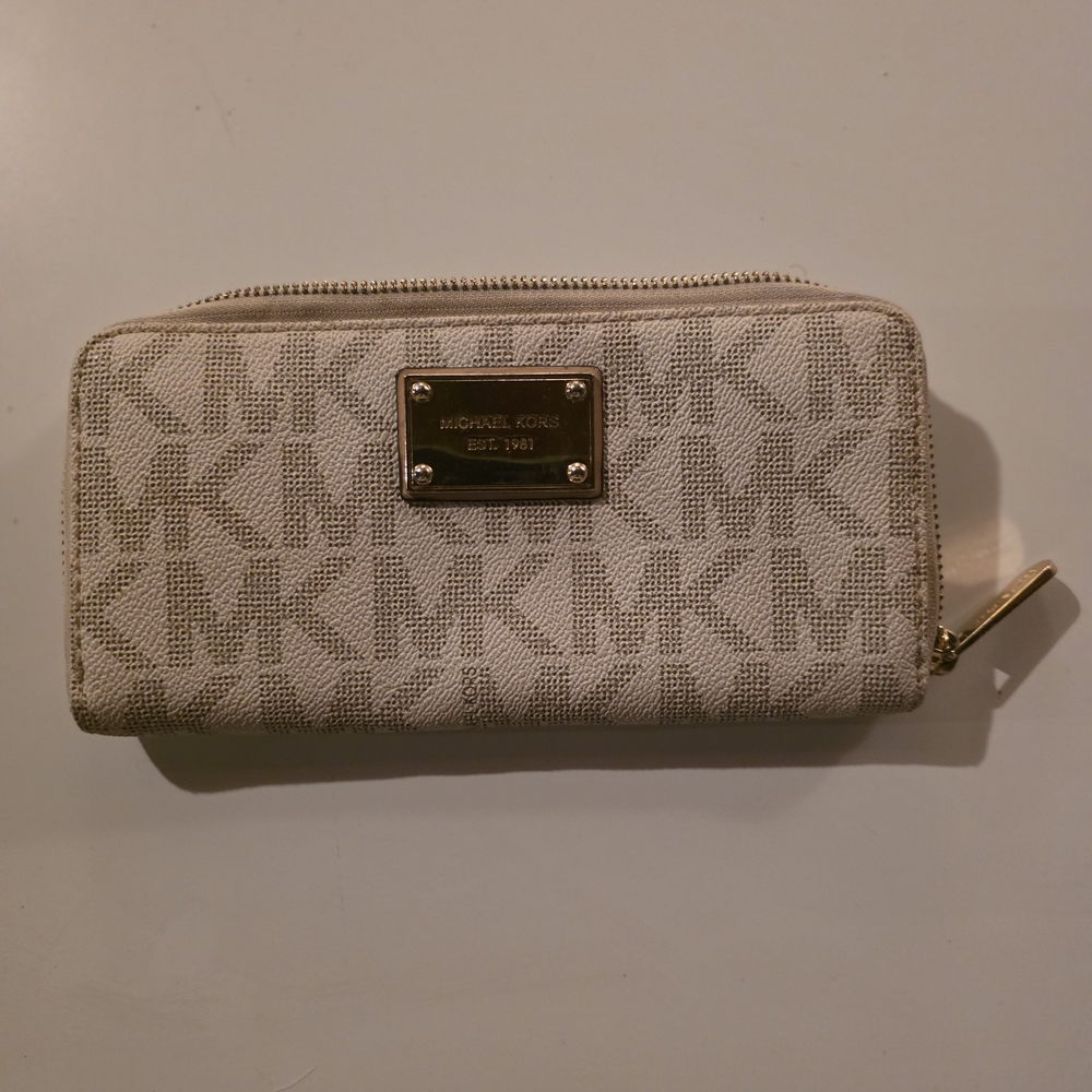 Michael Kors Beige Signature Jacquard Wallet with Gold Plate